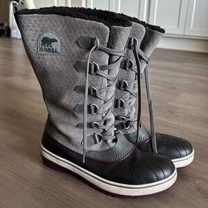 Sorel Tivoli High Boots
